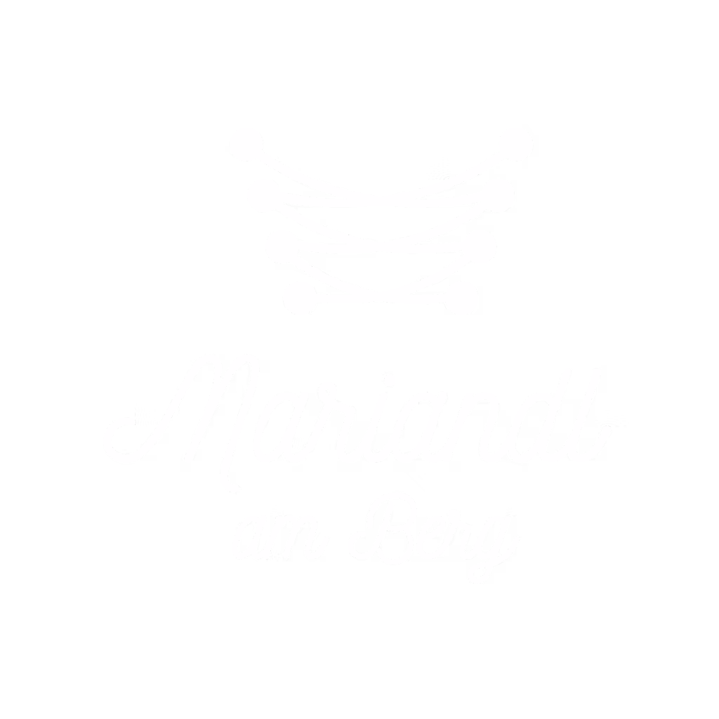 Mariandl am Berg Logo Weiß